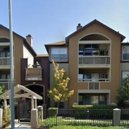 Rosewalk Apartments